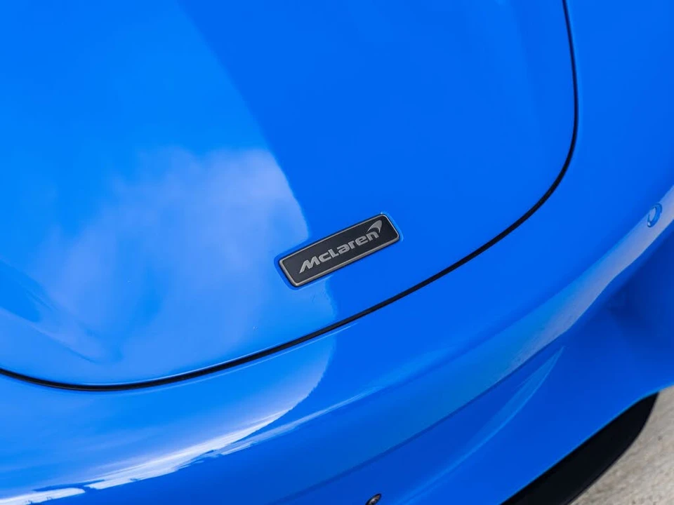 2026 McLaren 750S Spider - Image 22 of 31