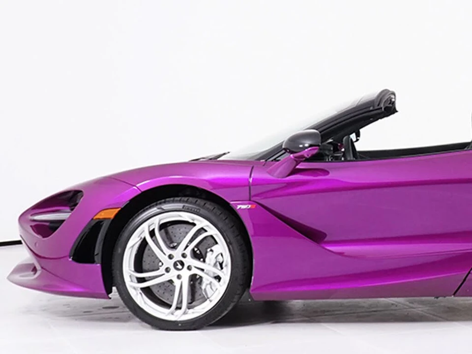 2026 McLaren 750S Spider - Image 13 of 29