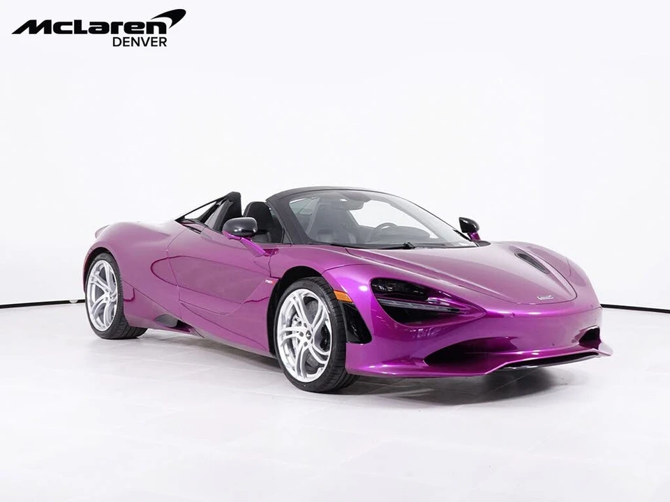 2026 McLaren 750S Spider - Image 10 of 29