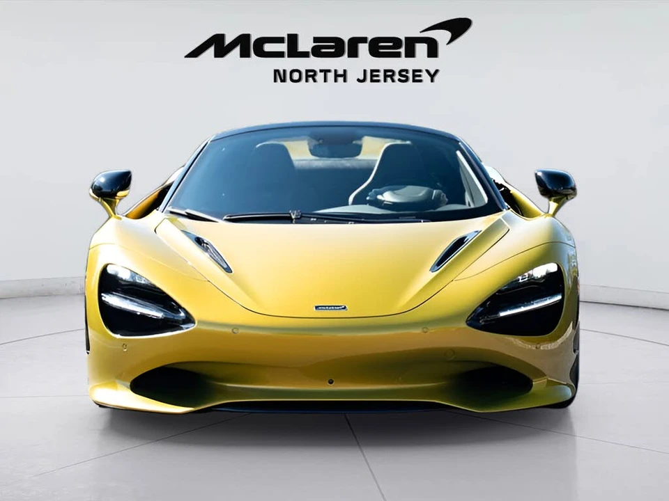 2026 McLaren 750S Spider - Image 5 of 31