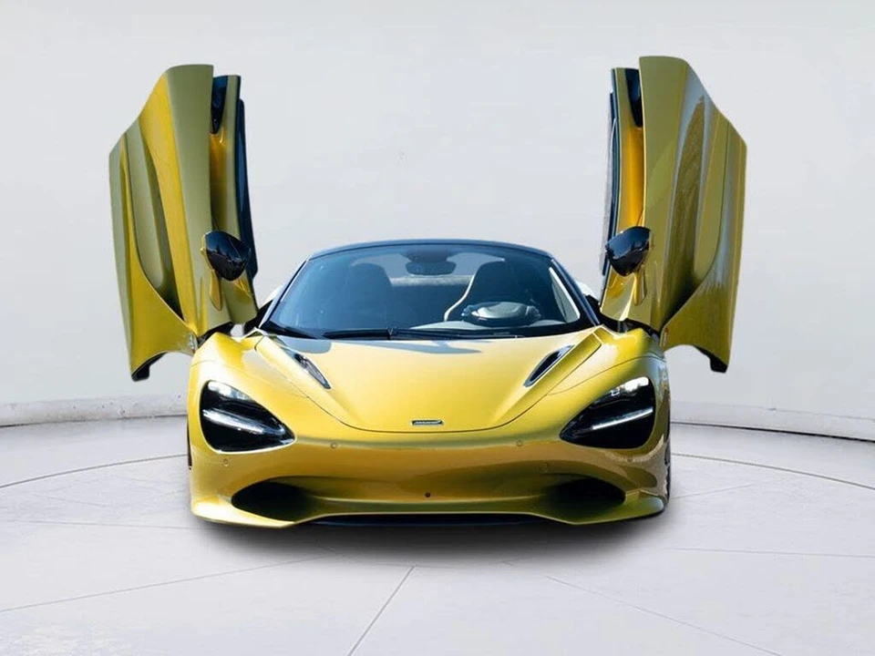 2026 McLaren 750S Spider - Image 6 of 31