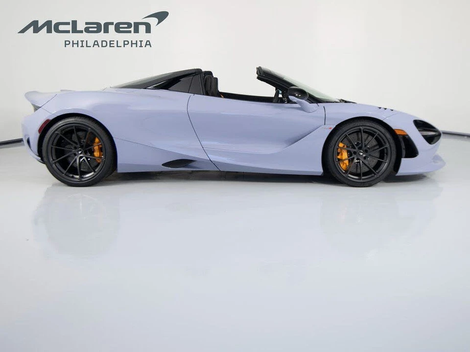 2026 McLaren 750S Spider - Image 5 of 31