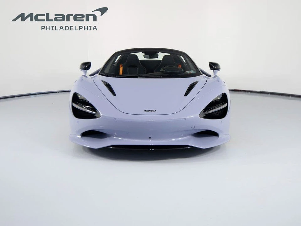 2026 McLaren 750S Spider - Image 3 of 31