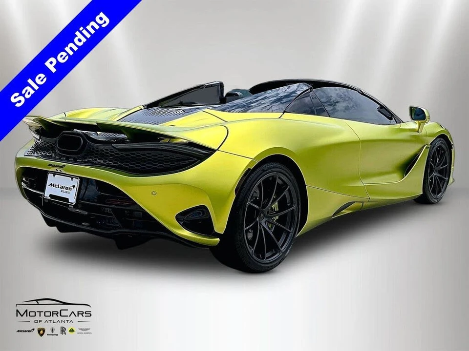 2026 McLaren 750S Spider - Image 11 of 25