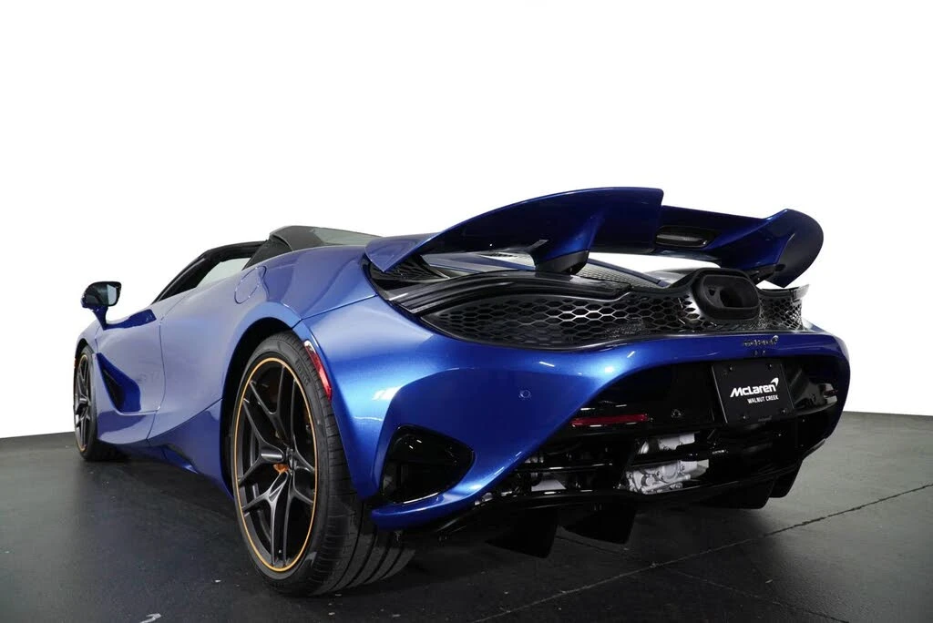 2026 McLaren 750S Spider - Image 8 of 31