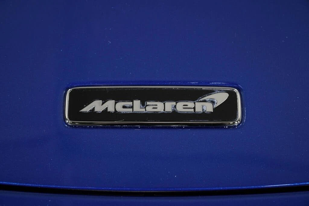 2026 McLaren 750S Spider - Image 15 of 31