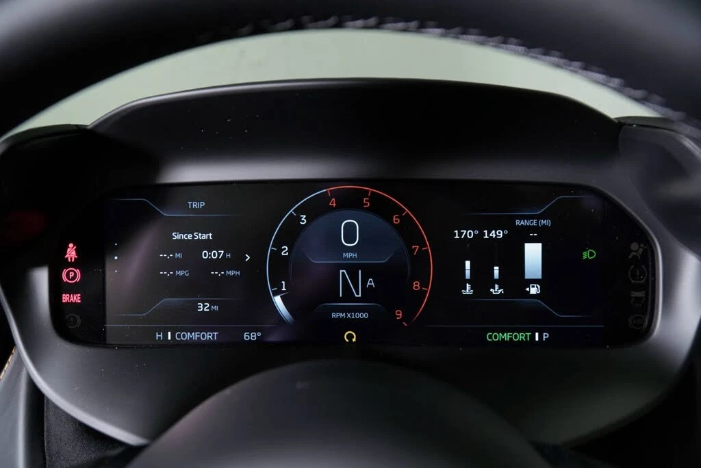 2026 McLaren 750S Spider - Image 6 of 31