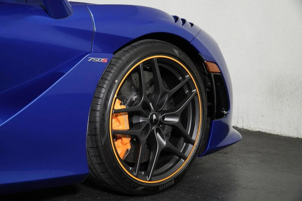2026 McLaren 750S Spider - Image 9 of 31