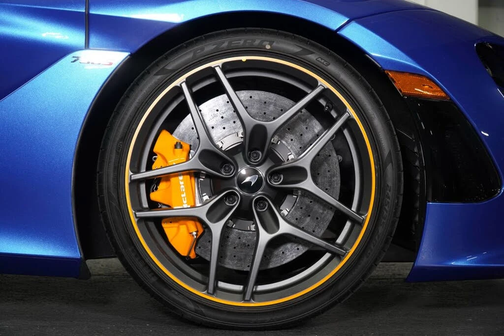 2026 McLaren 750S Spider - Image 4 of 31