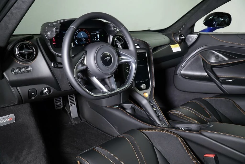 2026 McLaren 750S Spider - Image 3 of 31