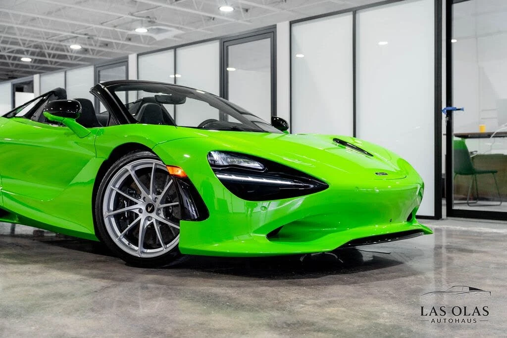 2026 McLaren 750S Spider - Image 8 of 31