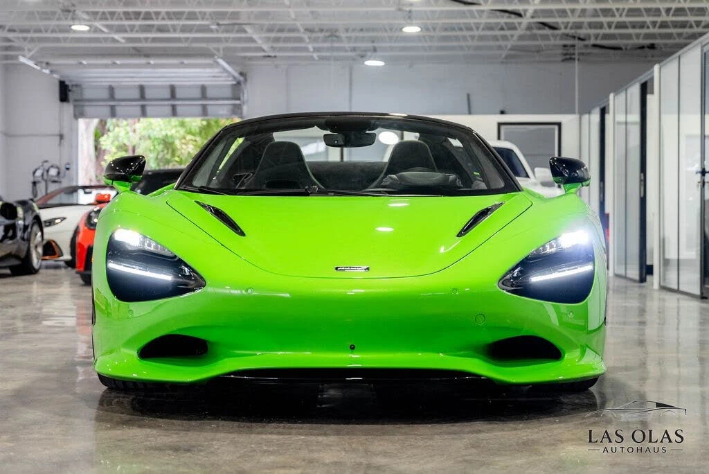 2026 McLaren 750S Spider - Image 2 of 31