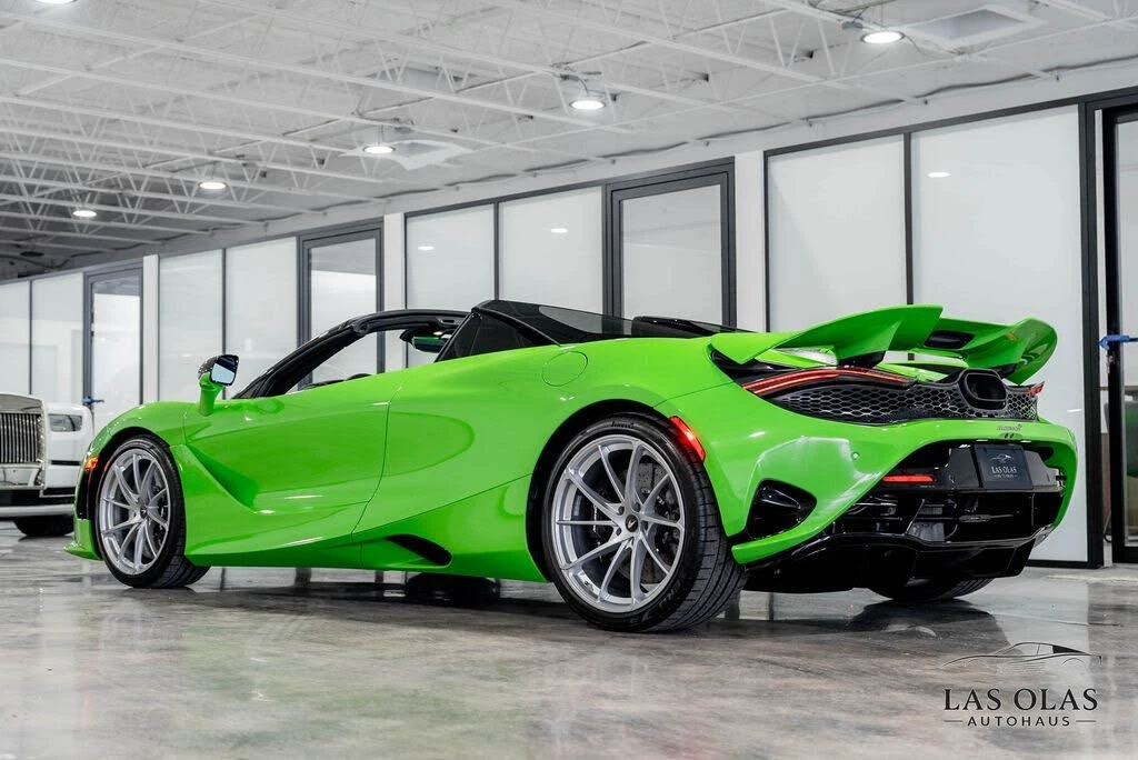 2026 McLaren 750S Spider - Image 23 of 31
