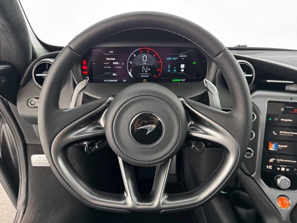 2026 McLaren 750S Spider - Image 11 of 31