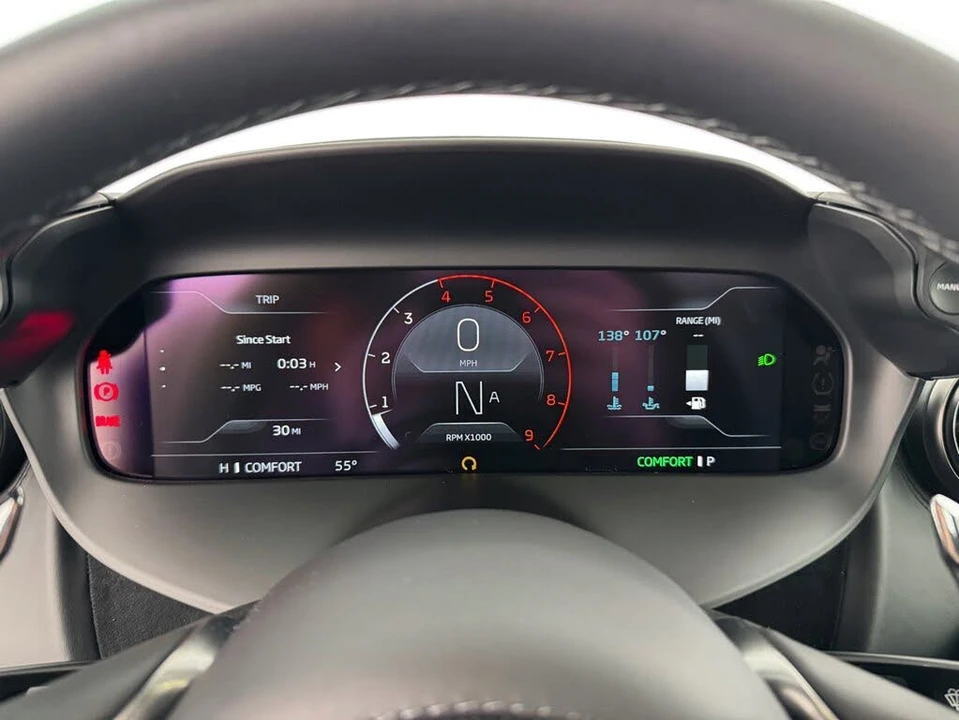 2026 McLaren 750S Spider - Image 19 of 31