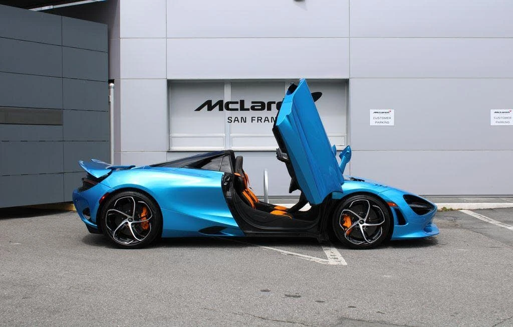 2026 McLaren 750S Spider - Image 17 of 31