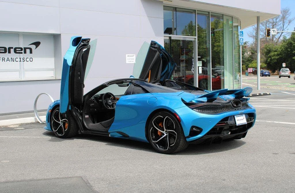 2026 McLaren 750S Spider - Image 29 of 31