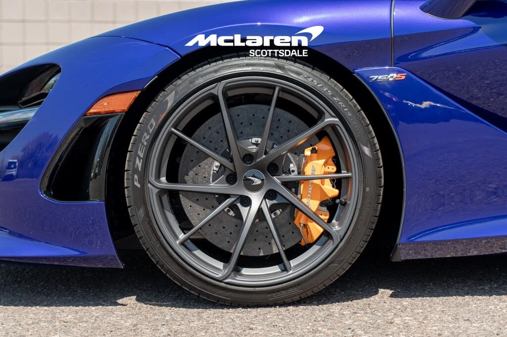 2026 McLaren 750S Spider - Image 27 of 30