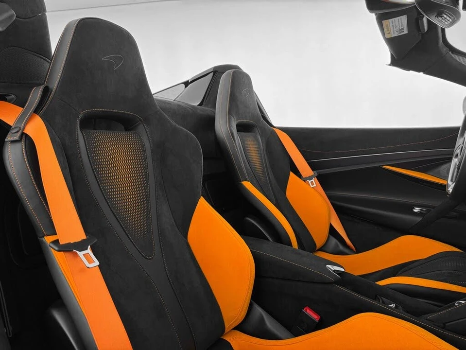 2026 McLaren 750S Spider - Image 25 of 31