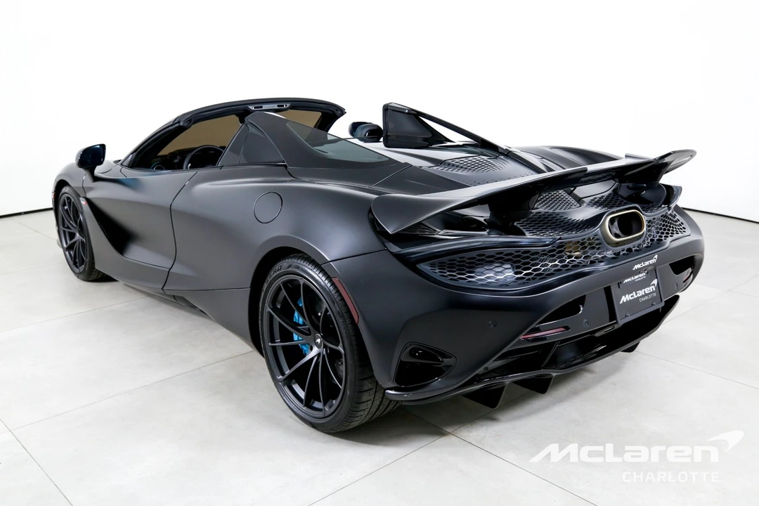 2026 McLaren 750S Spider - Image 8 of 12