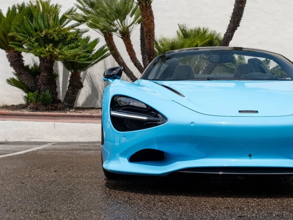 2026 McLaren 750S Spider - Image 6 of 31