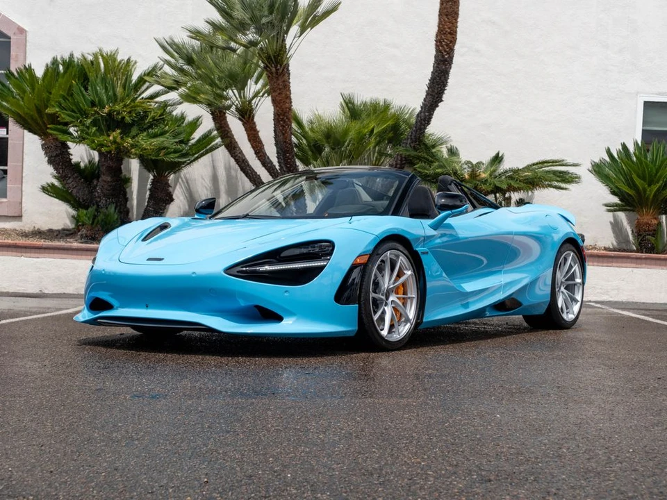 2026 McLaren 750S Spider - Image 28 of 31