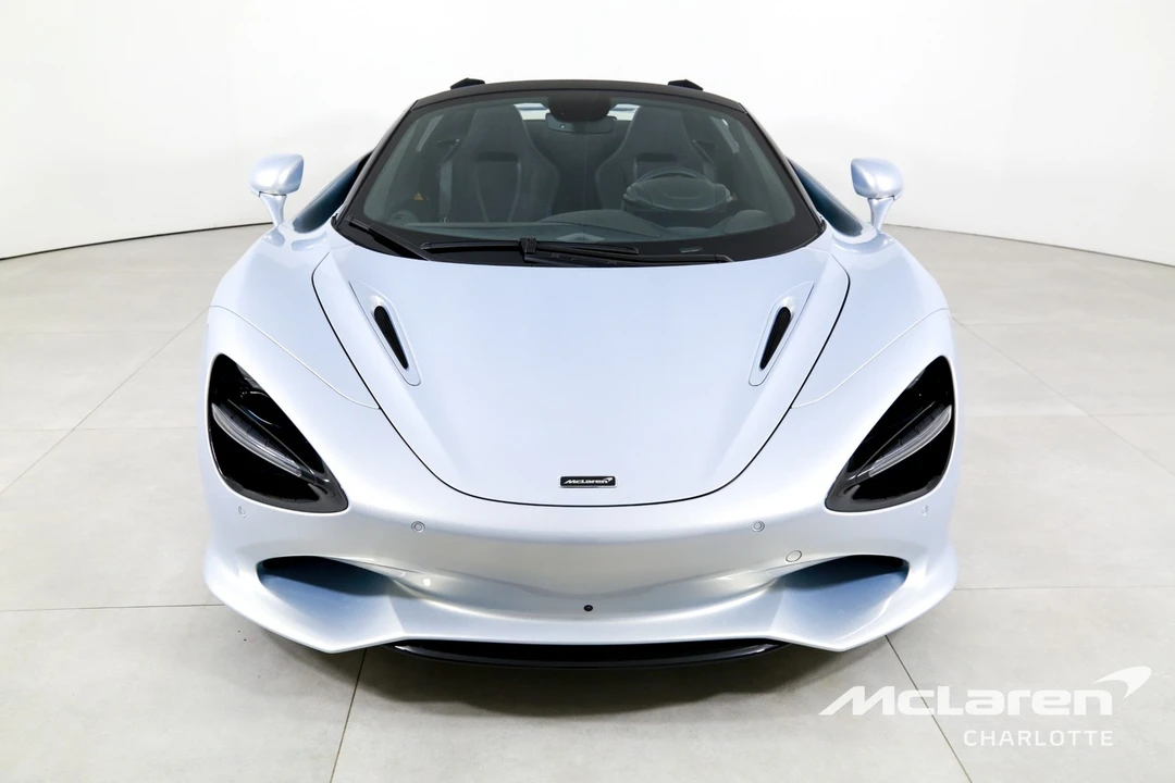 2026 McLaren 750S Spider - Image 5 of 31