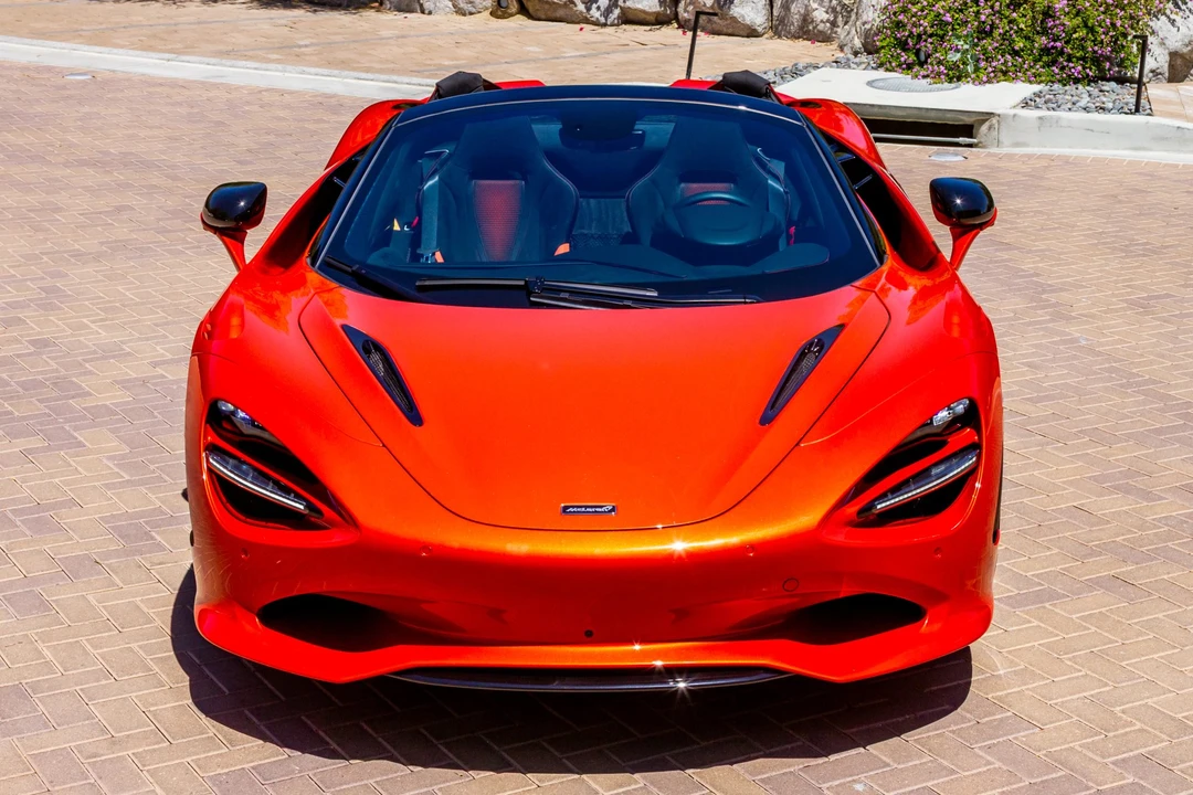 2026 McLaren - Image 5 of 31