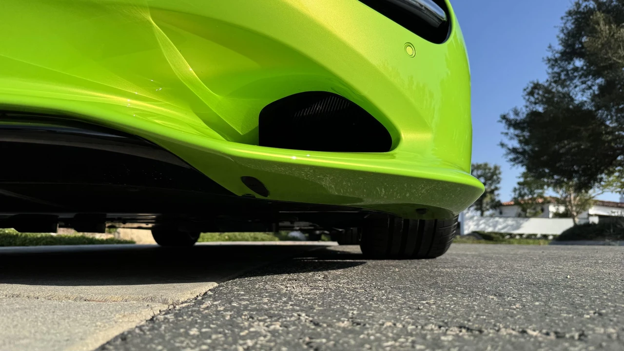 2026 McLaren 750S Spider - Image 23 of 31