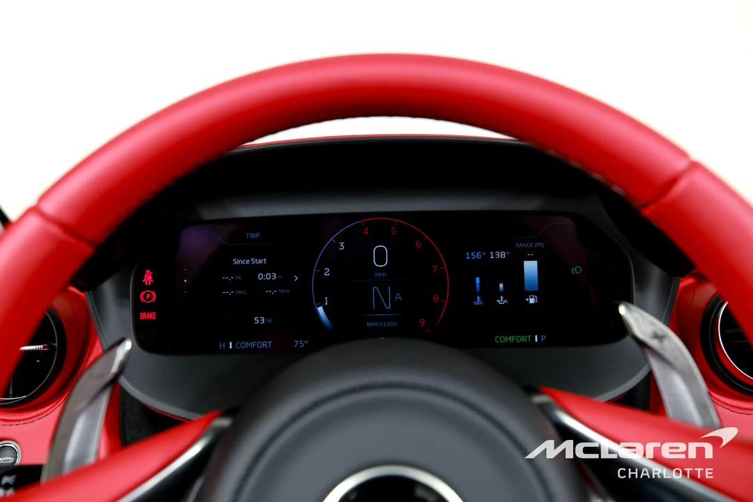 2026 McLaren 750S - Image 15 of 31