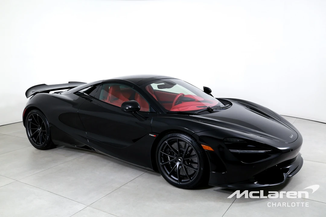 2026 McLaren 750S - Image 3 of 31