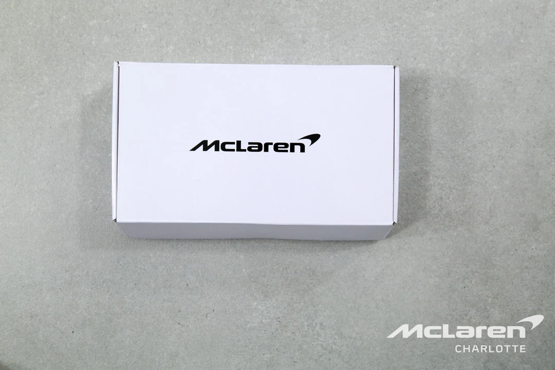 2026 McLaren 750S - Image 23 of 31