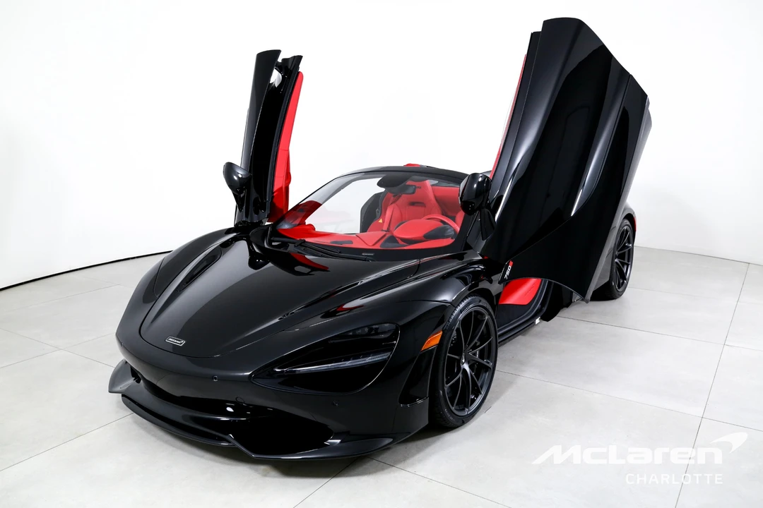 2026 McLaren 750S - Image 6 of 31