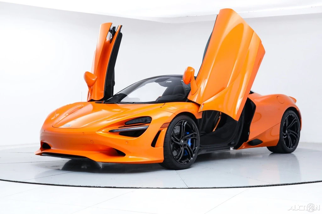 2026 McLaren 750S Spider - Image 4 of 21