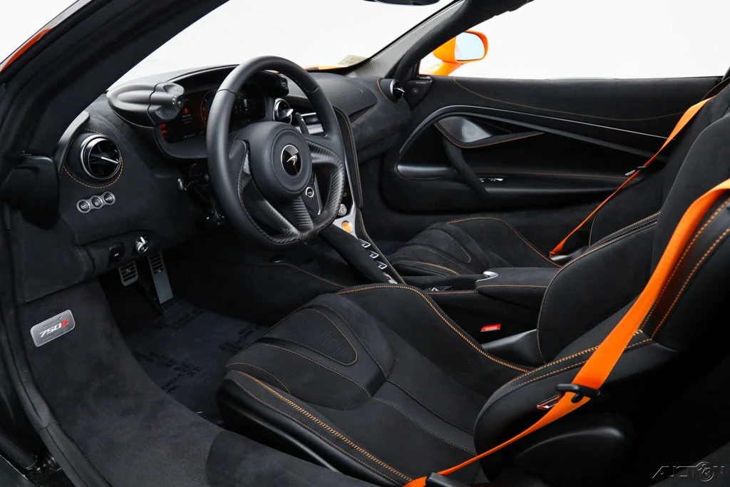 2026 McLaren 750S Spider - Image 2 of 21