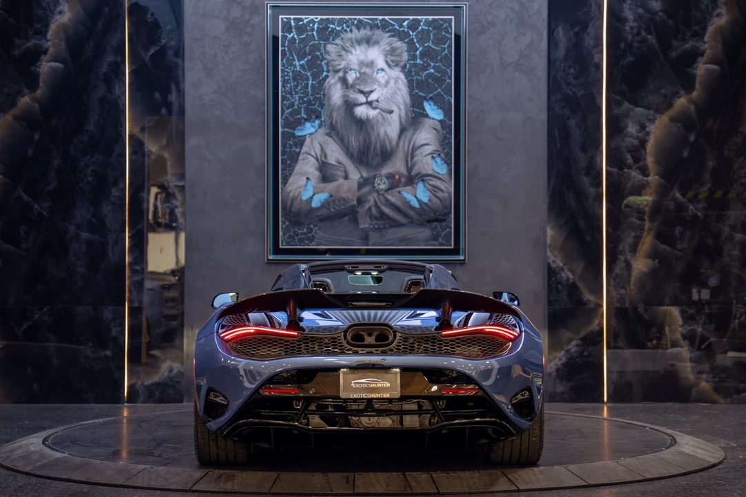 2026 McLaren 750S Coupe - Image 9 of 31