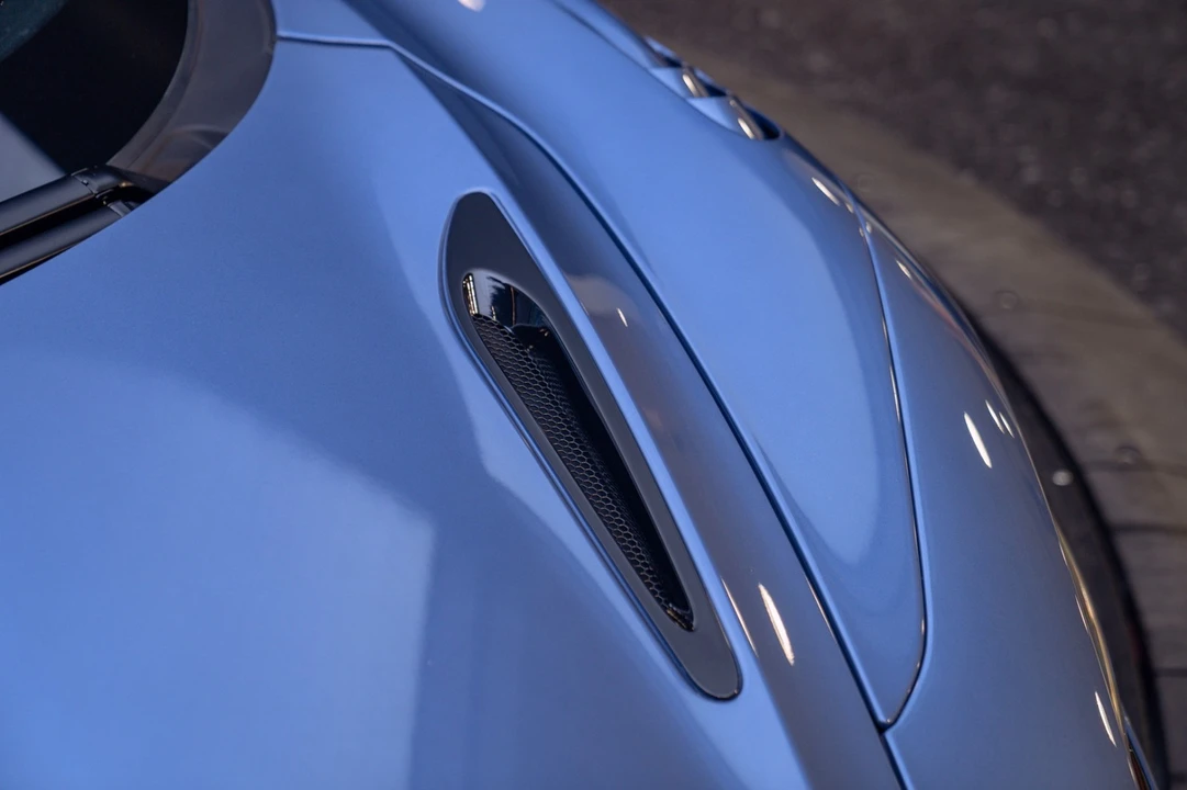2026 McLaren 750S Coupe - Image 22 of 31