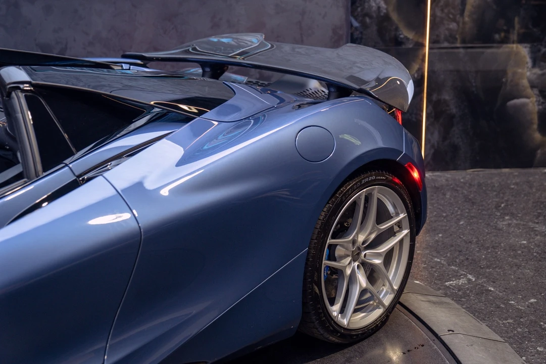 2026 McLaren 750S Coupe - Image 30 of 31