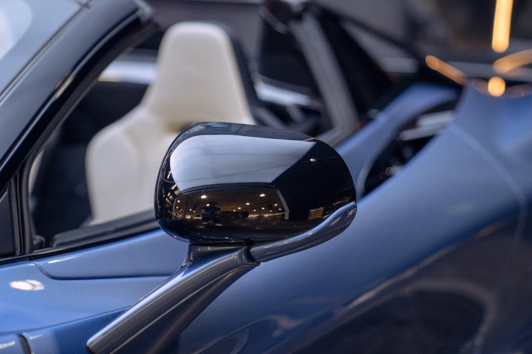 2026 McLaren 750S Coupe - Image 24 of 31