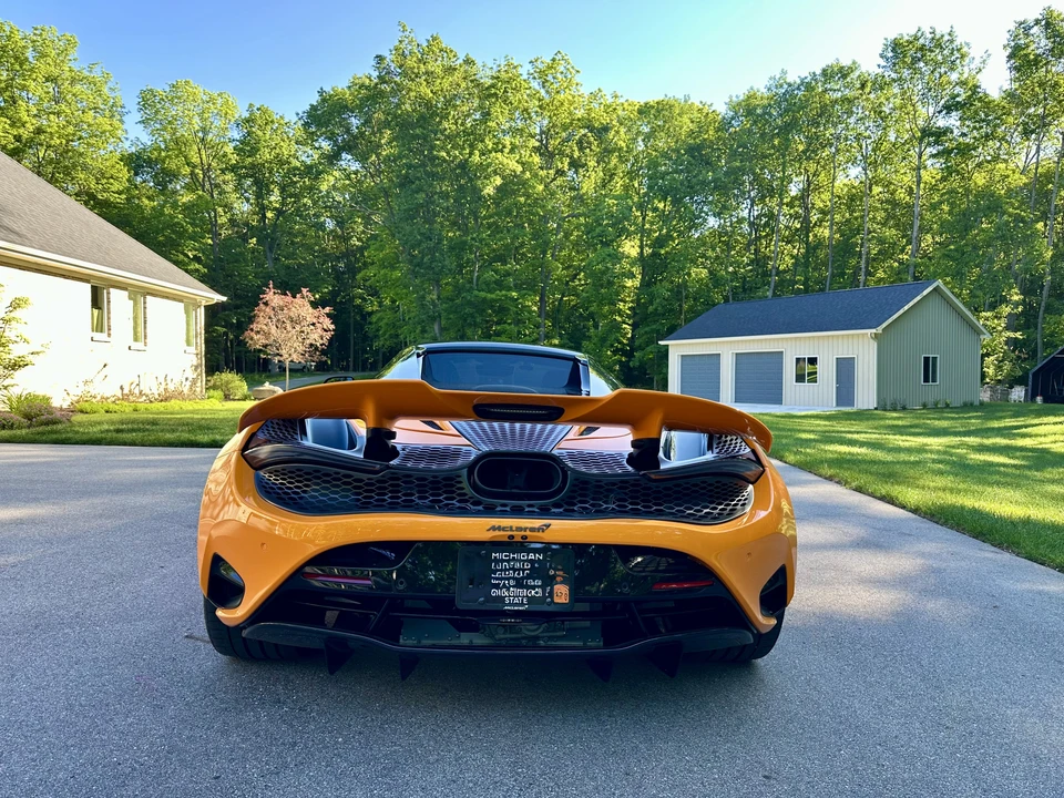 2026 McLaren 750S Spider - Image 6 of 24