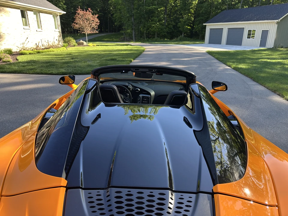 2026 McLaren 750S Spider - Image 21 of 24