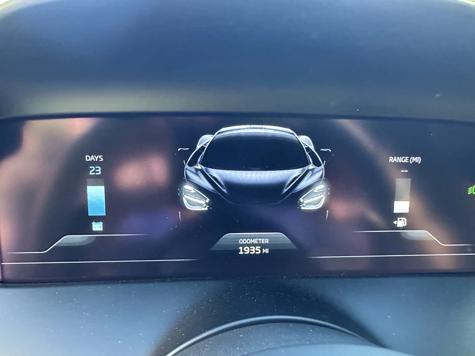2026 McLaren 750S Spider - Image 8 of 24