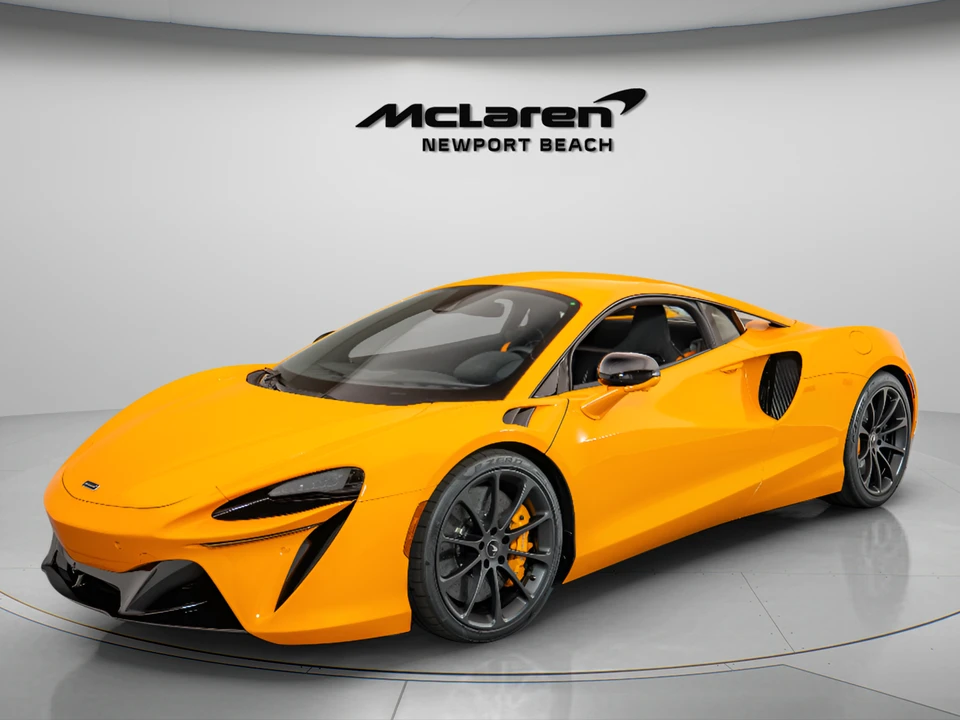 2026 McLaren Artura - Image 3 of 20