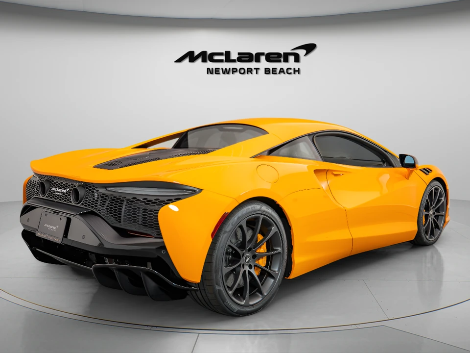 2026 McLaren Artura - Image 6 of 20