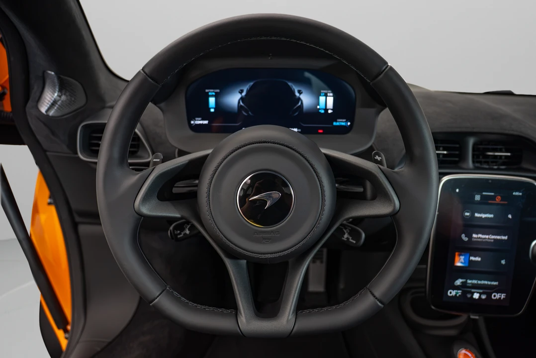 2026 McLaren Artura - Image 12 of 20
