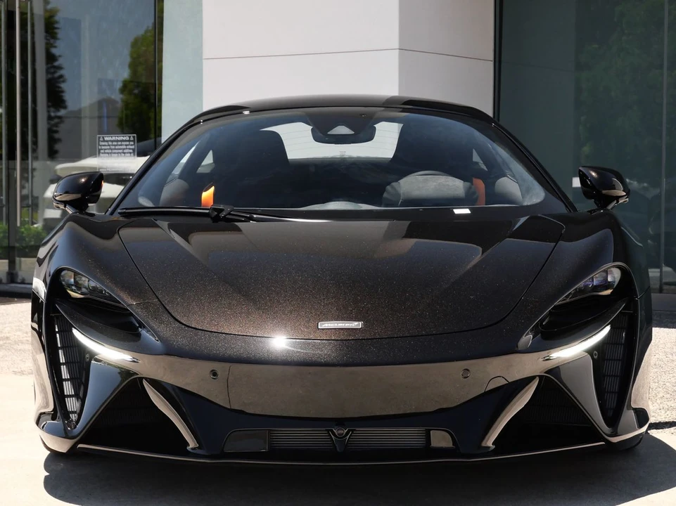 2026 McLaren Artura - Image 2 of 25