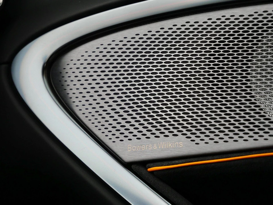 2026 McLaren Artura - Image 21 of 22