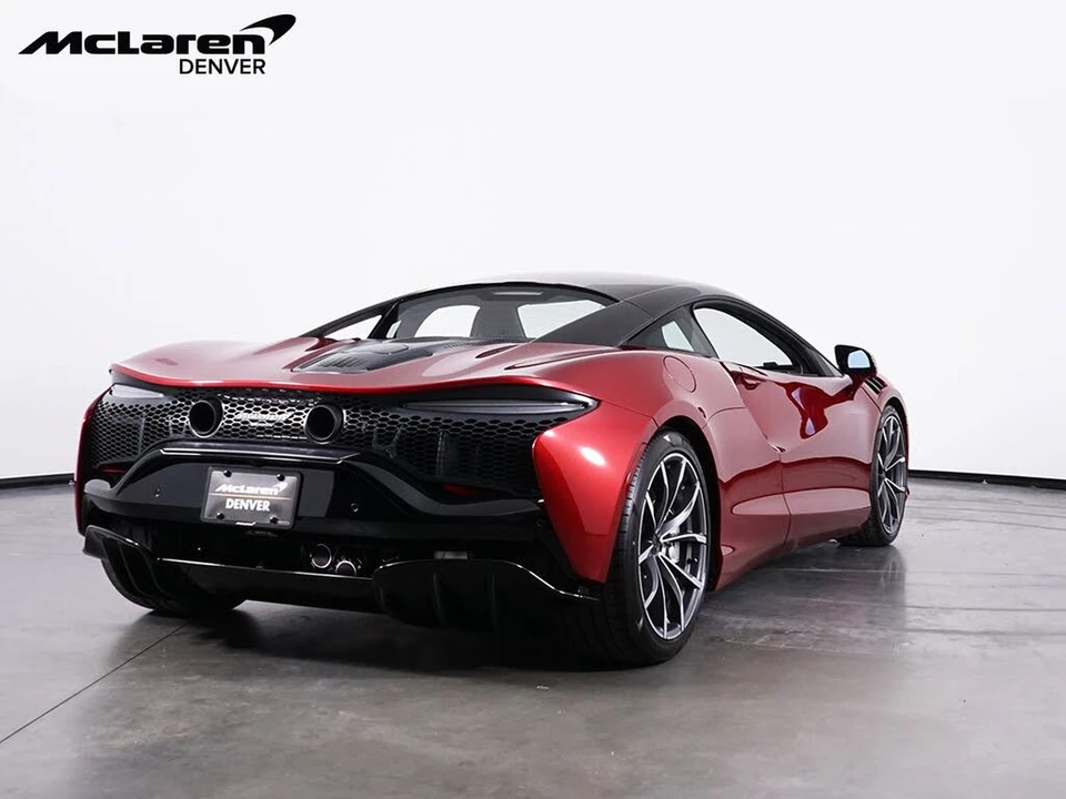 2026 McLaren Artura - Image 8 of 30