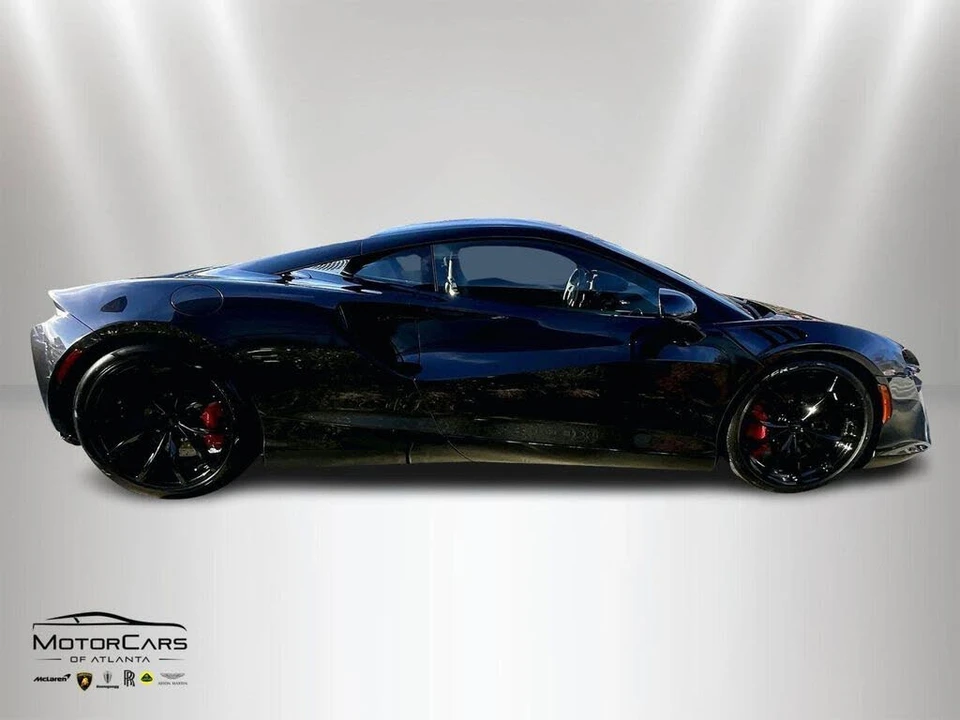 2026 McLaren Artura - Image 12 of 15