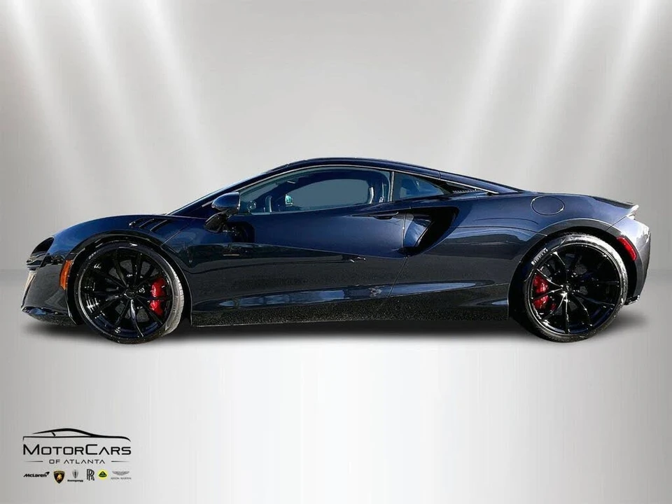 2026 McLaren Artura - Image 13 of 15